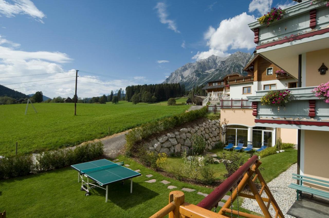 Hotel Neuwirt Рамзау ам Дахщайн Екстериор снимка