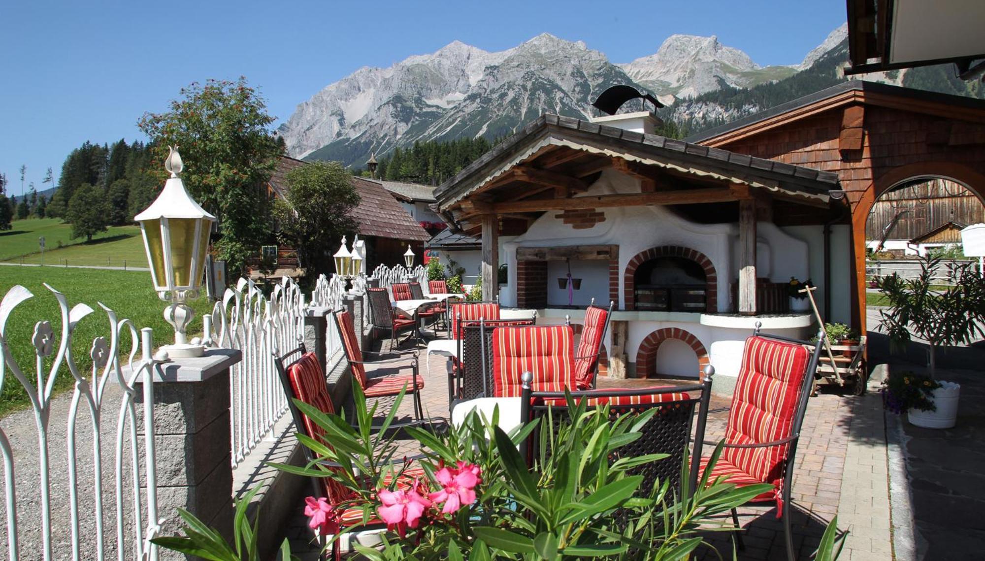 Hotel Neuwirt Рамзау ам Дахщайн Екстериор снимка